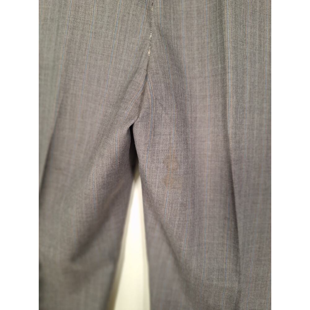 Vintage Cricketeer Men's Gray Pinstripe 2 Piece Suit Jacket/Pants - Picture 7 of 7